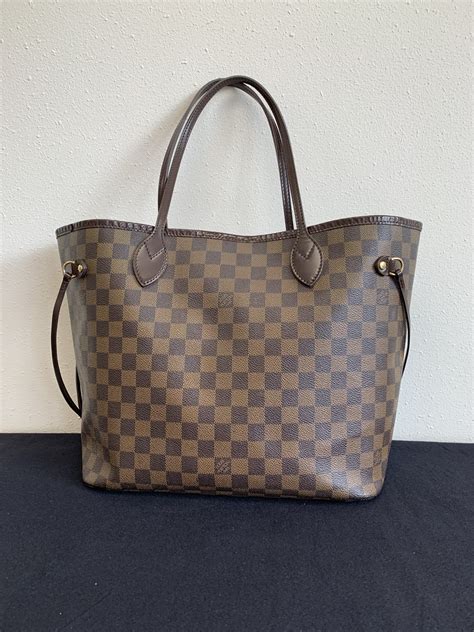 louis vuitton handbags under 1500.